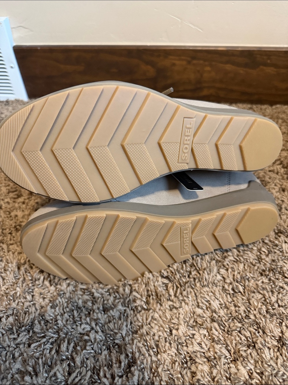 SOREL-Evie II Cozy Booty, Size 11 - Picture 7 of 10